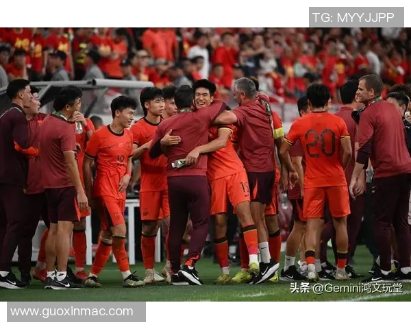 U23中国队迎战马来西亚队全力争胜展现青春风采