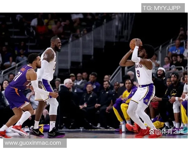 湖人对阵雷霆精彩对决回放1月19号比赛全程回顾